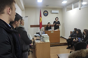 Кафедрой Уголовного права и криминологии совместно с Октябрьским районным судом города Бишкек был организован «День открытых дверей»